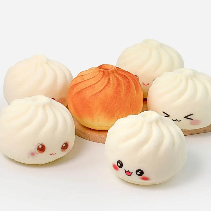 Find the Grilled Dumpling! Figure Random Squishy Fidget Toy
