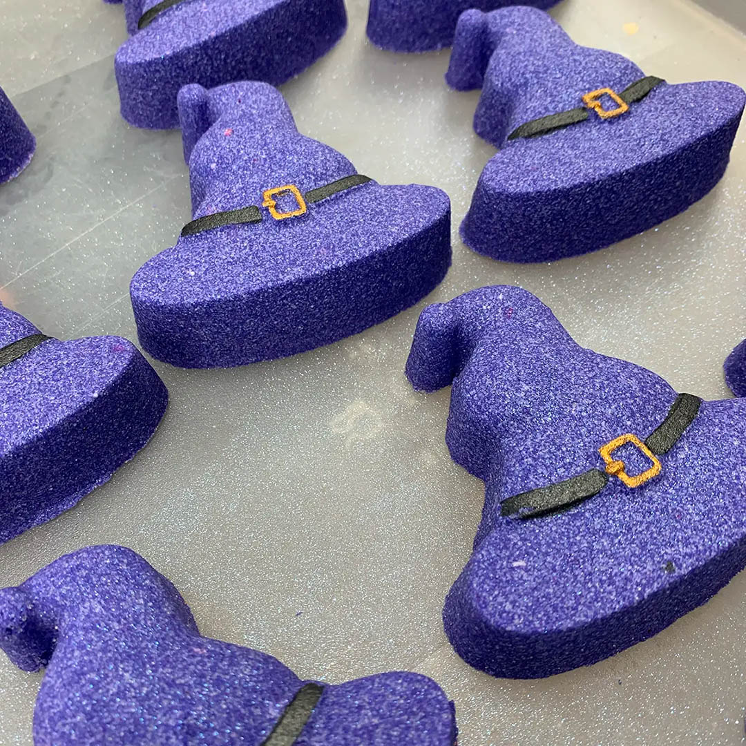 Color Changing Witches Hat Bath Bomb Halloween