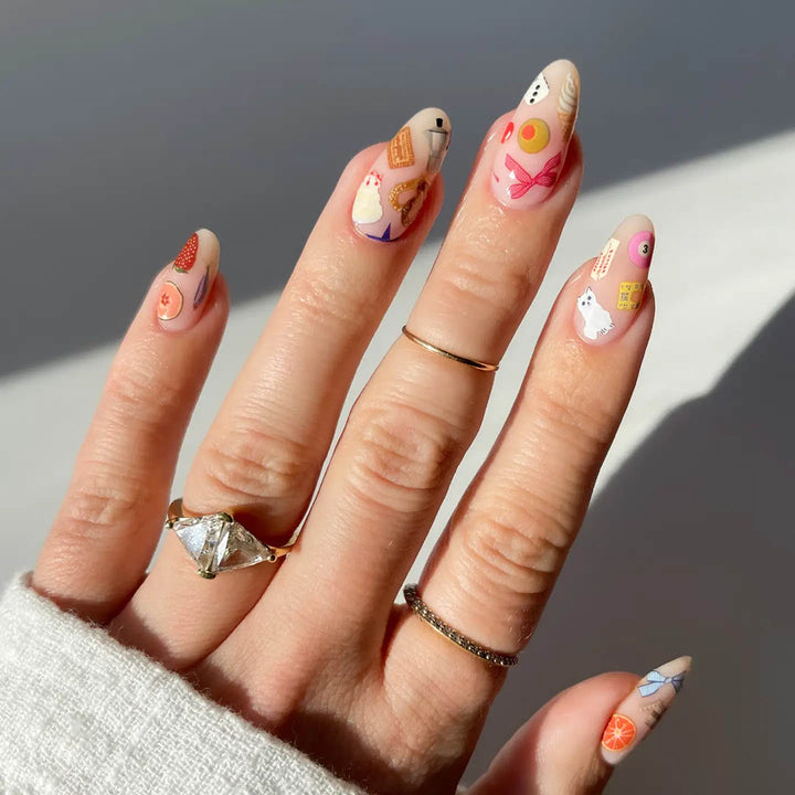 Nail Art Deco Stickers: Martina's Tiny Store x Deco Beauty