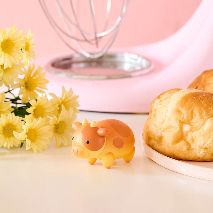 Japanese Blind Box: Animal Bakery Mini Figure 3