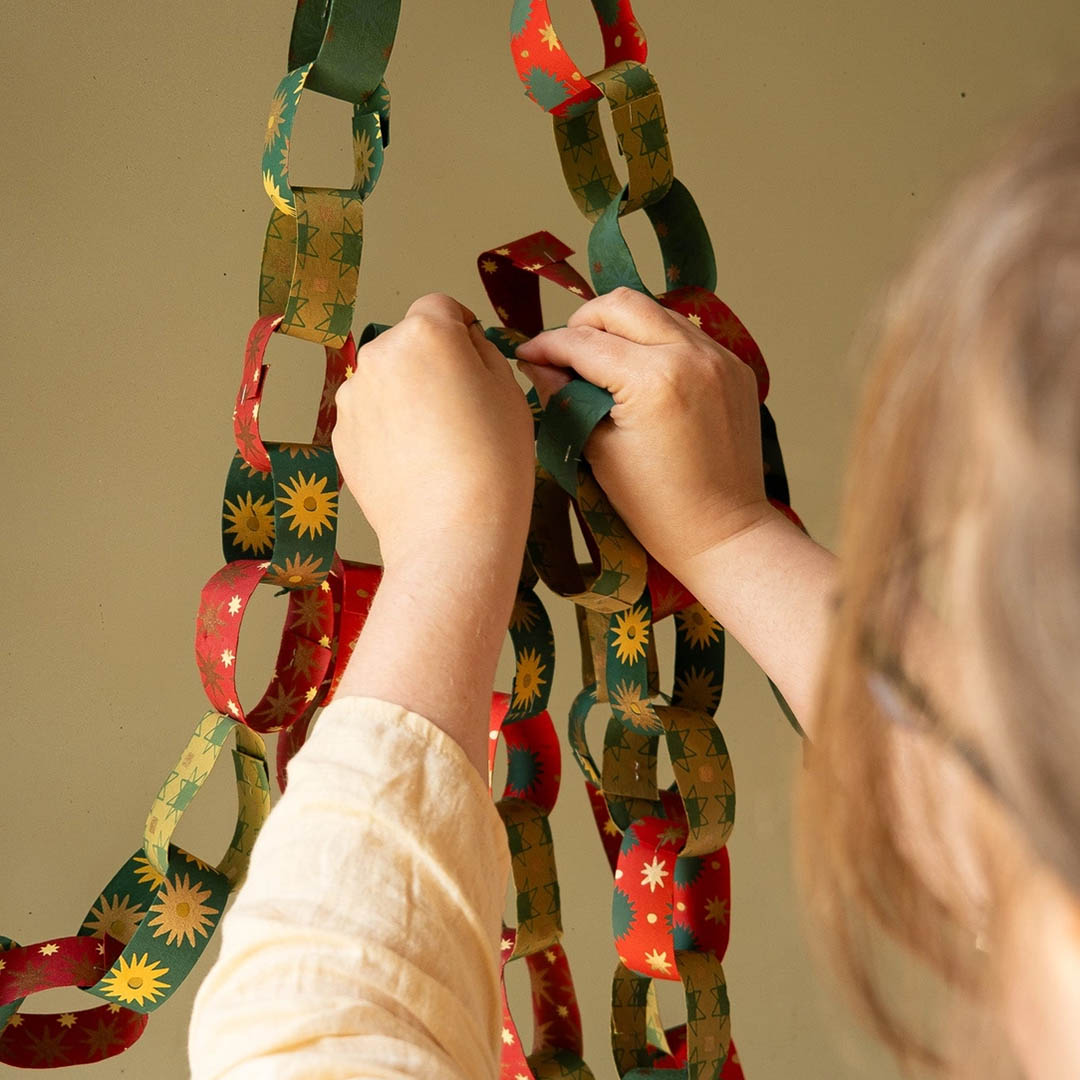 NEW Festive Paper Chain Kit