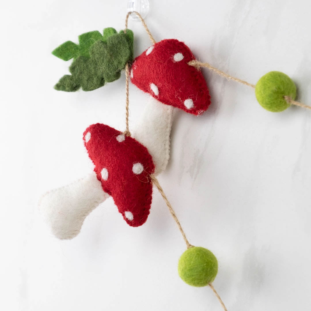 Garland - Felt Red Spotted Mushroom