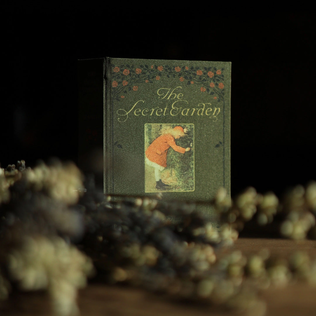 Book Wallet - The Secret Garden by Frances Hodgson Burnett 1911