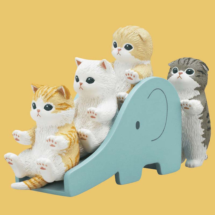 Japanese Blind Capsule: Mofusand Cats on a Slide