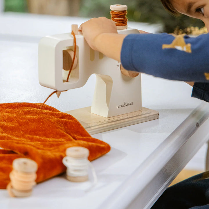 NEW Wooden Sewing Machine Playset