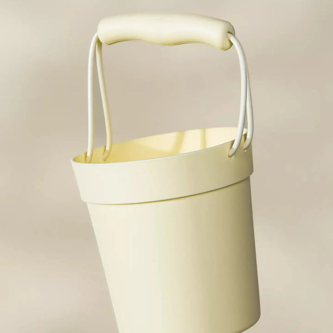 Silicone Beach Bucket & Accessories - 3 Pcs. Set