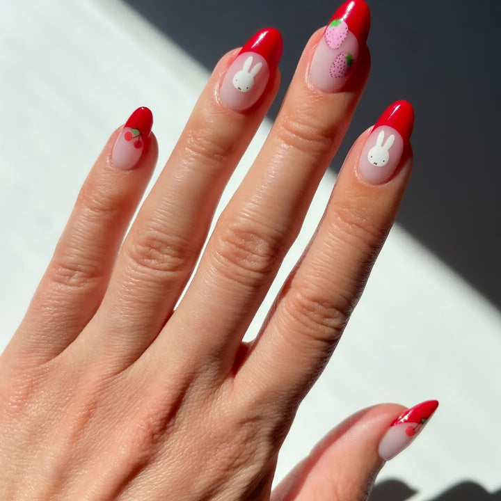 Nail Art Deco Stickers: Miffy is Sweet