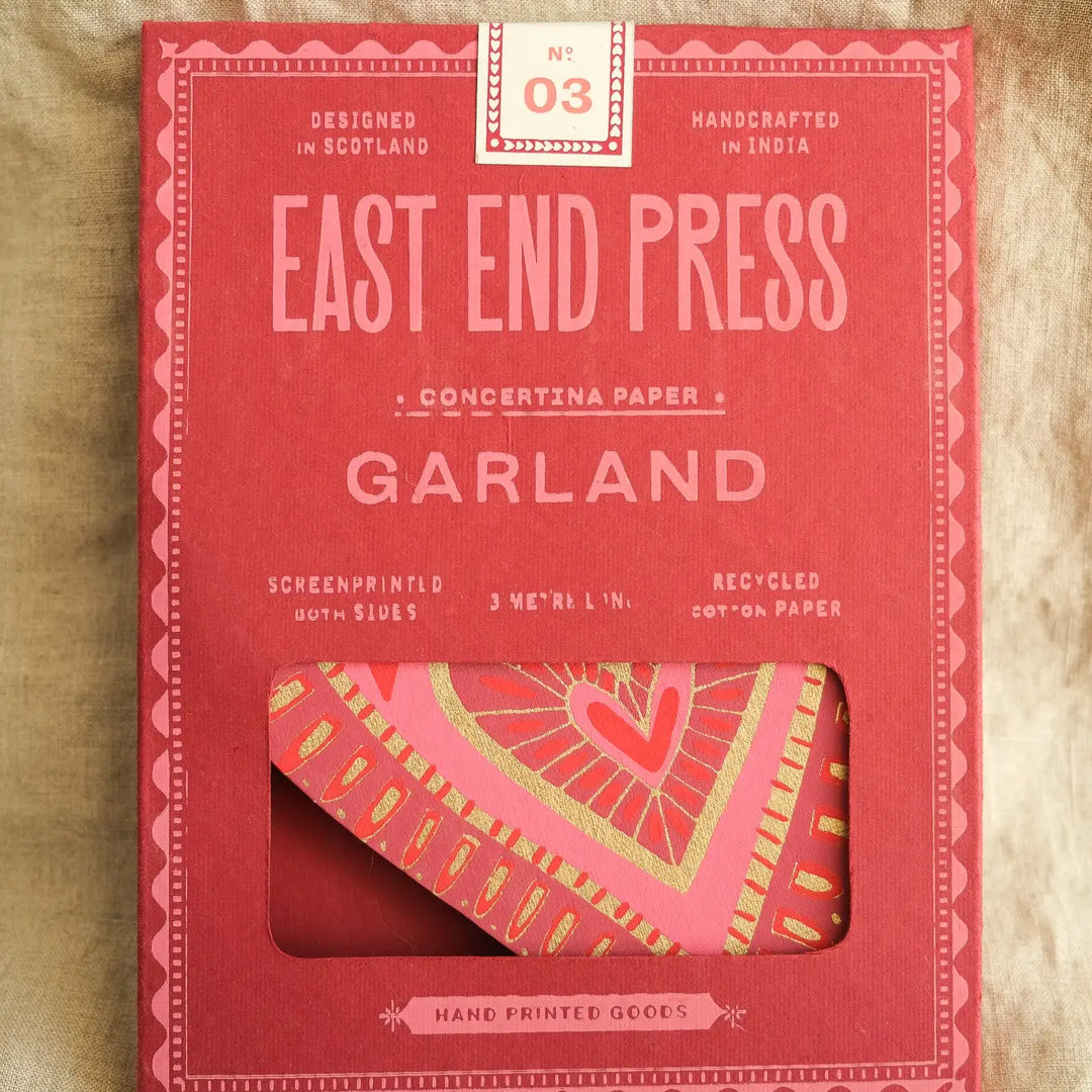 Hearts Concertina Garland