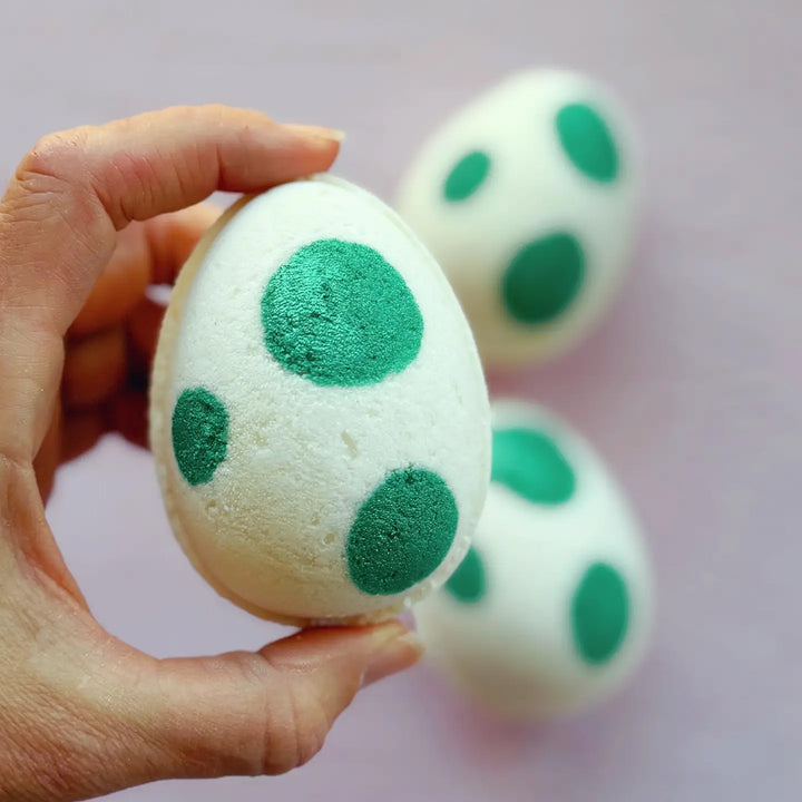 Yoshi Egg Bath Bomb (Toy Inside!)