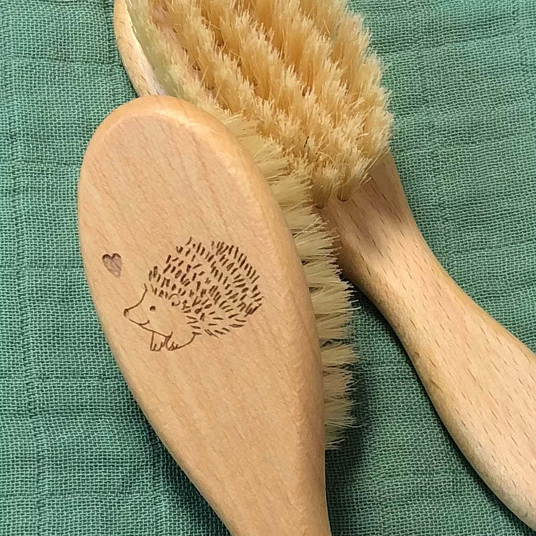 Baby Hairbrush Made of Wood and Silk Bristles : Hedgehog