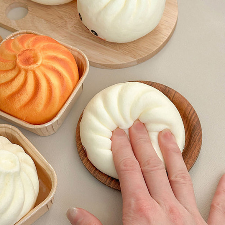 Find the Grilled Dumpling! Figure Random Squishy Fidget Toy
