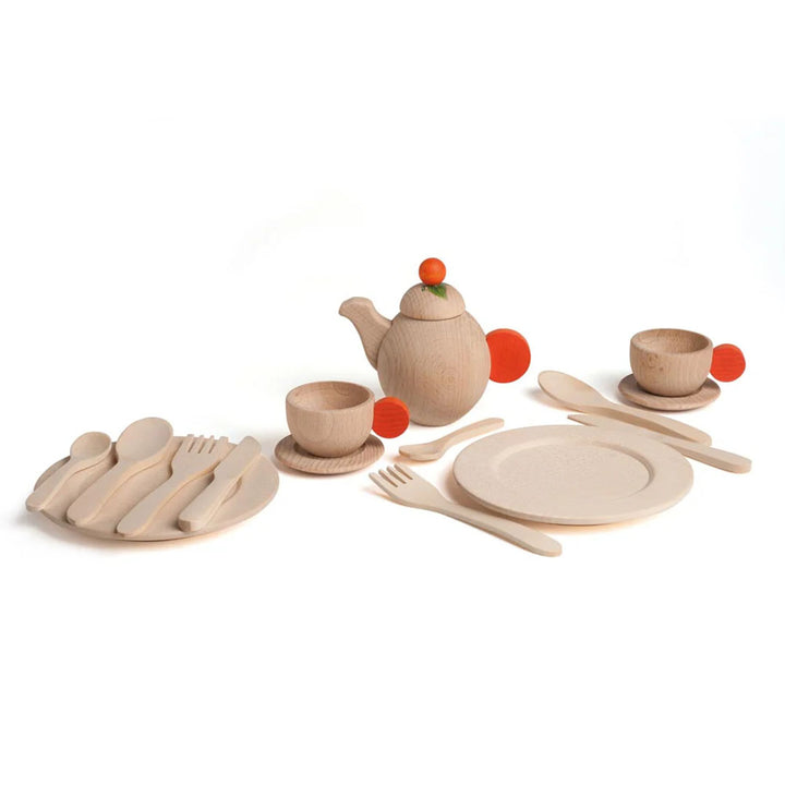 Wooden German Tableware Set Natural