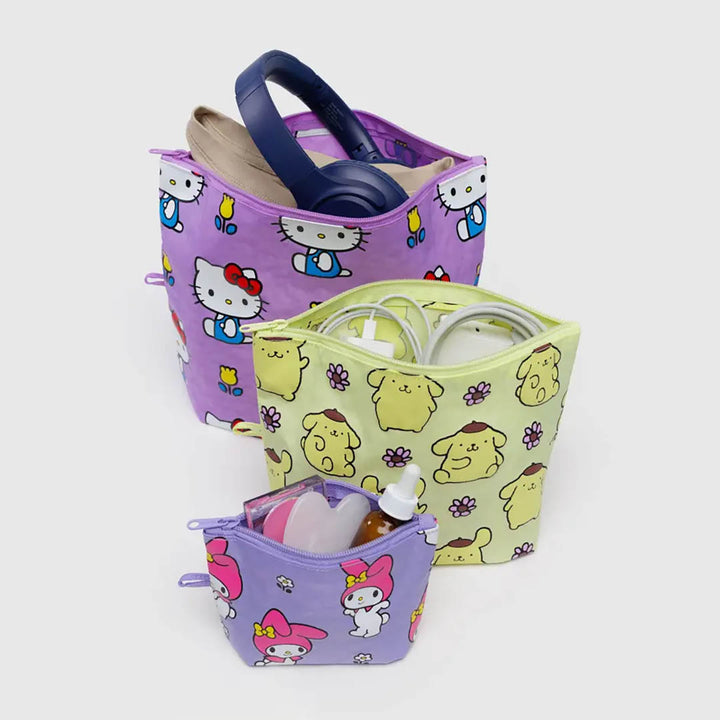 Go Pouch Set- Hello Kitty and Friends Florals
