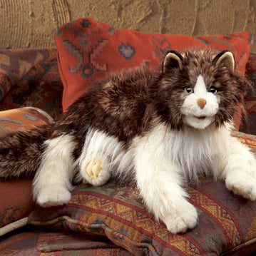 Heirloom Puppets: Ragdoll Cat