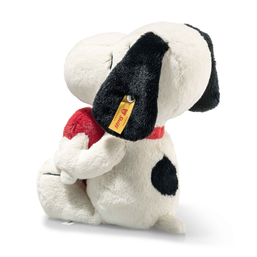 NEW Classic Heirloom Snoopy Love Limited Edition