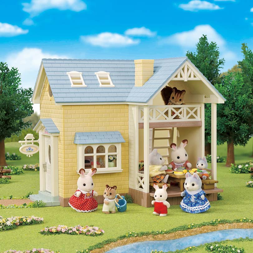 NEW Calico Critters Bluebell Cottage Gift Set