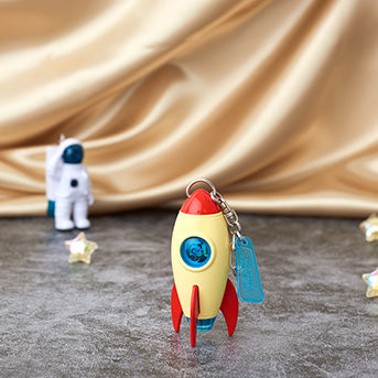Projector Space Ship: Earth