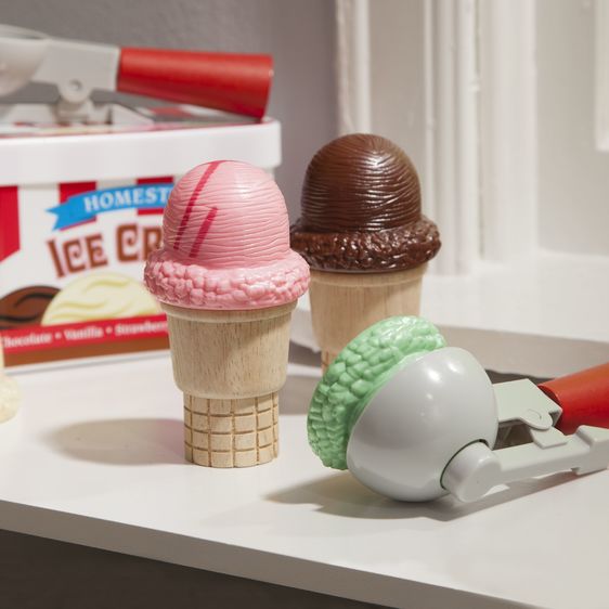 Scoop and Stack Ice Cream Cone Play Set