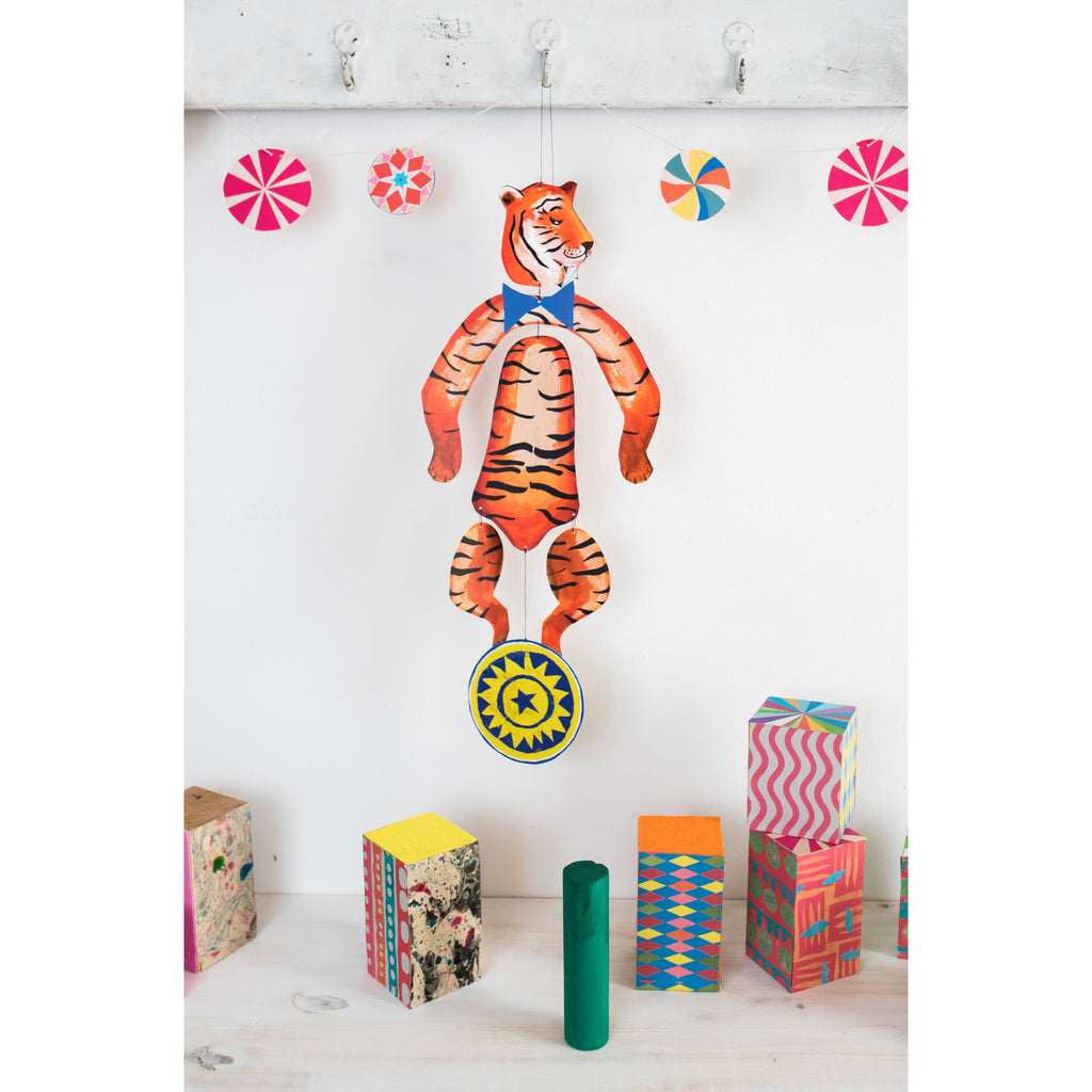 Mobile Paper Doll Kit: Tiger
