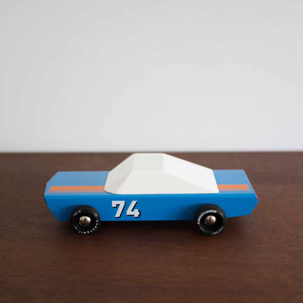 NEW Blu 74 the Wooden Car Toy
