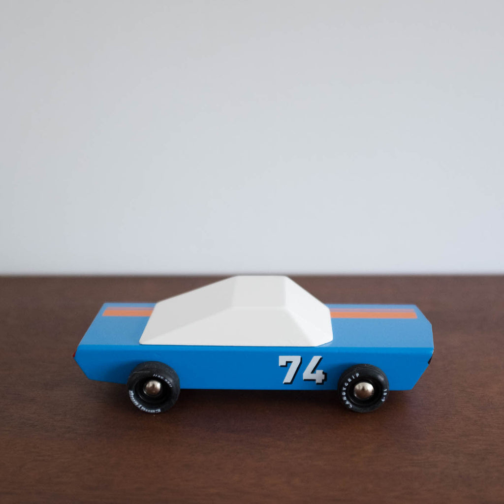 NEW Blu 74 the Wooden Car Toy