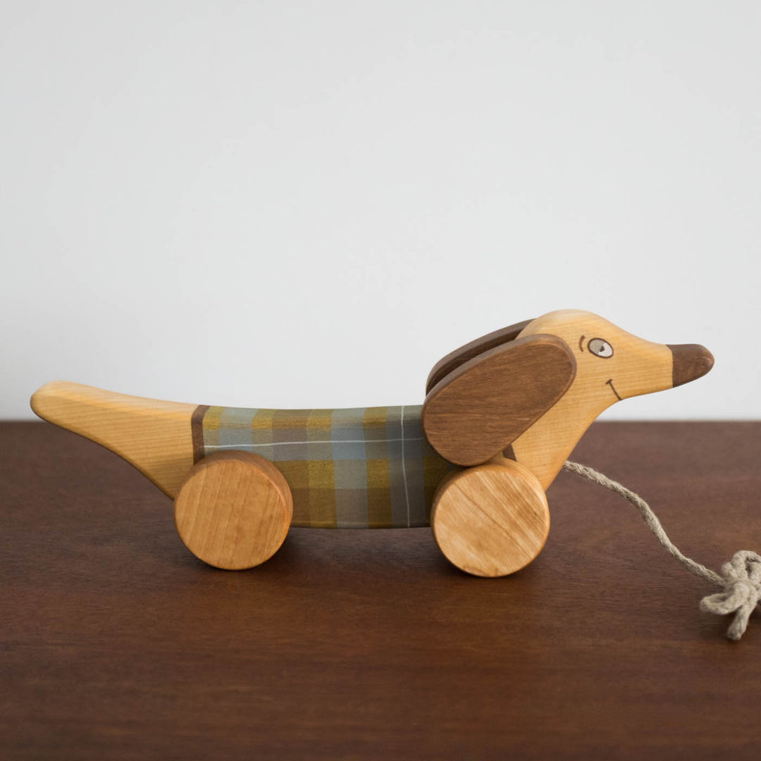 Wooden Puppy Plaid Pull Toy