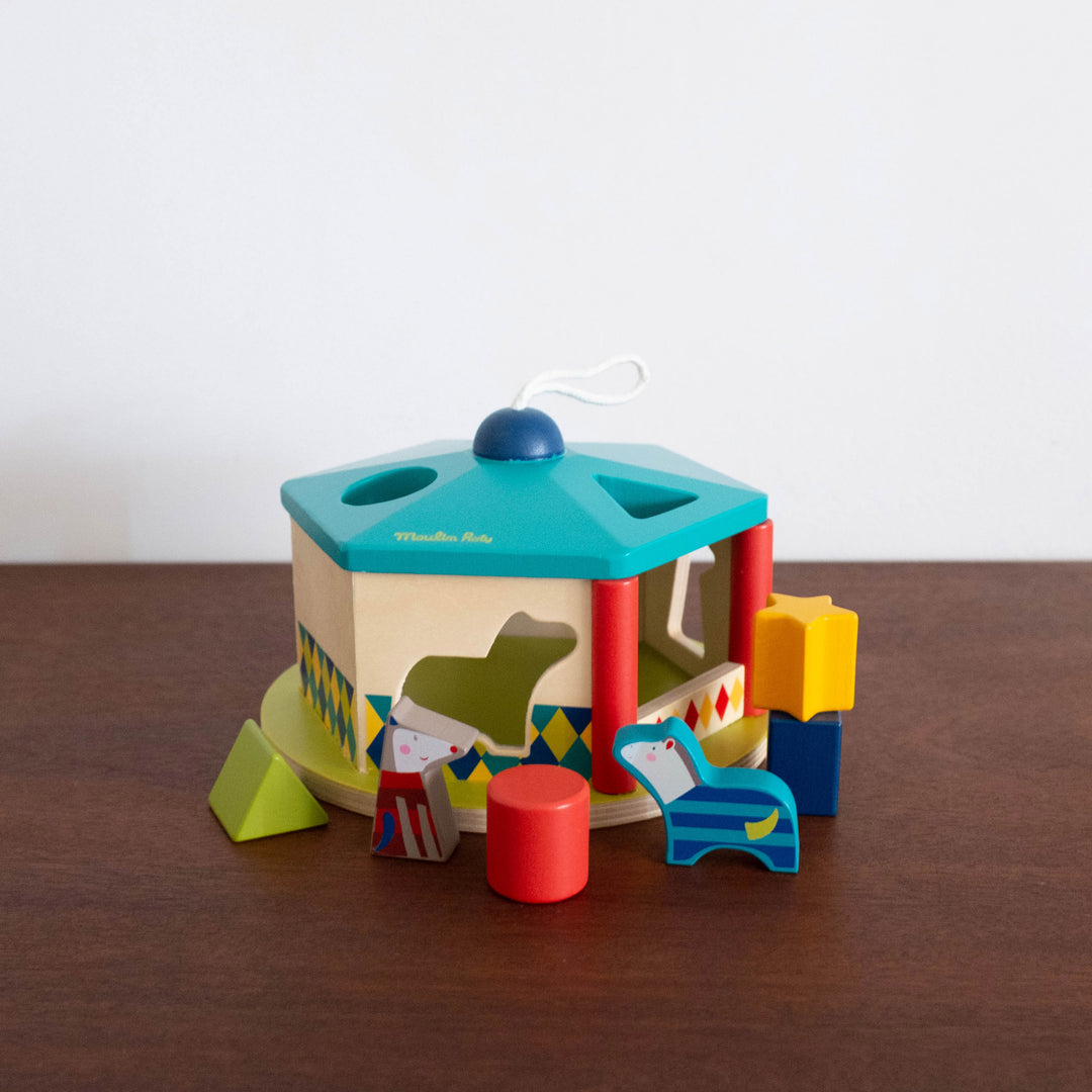 Les Zig Et Zag Sorting House Toy