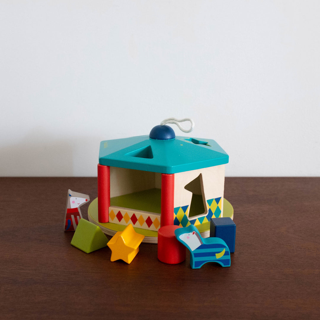 Les Zig Et Zag Sorting House Toy