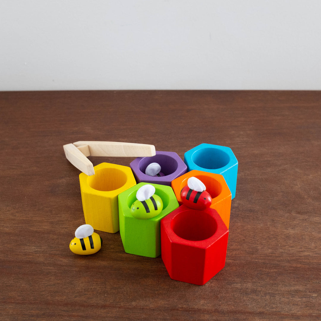 Wooden Beehive Counting Set- Rainbow Colors