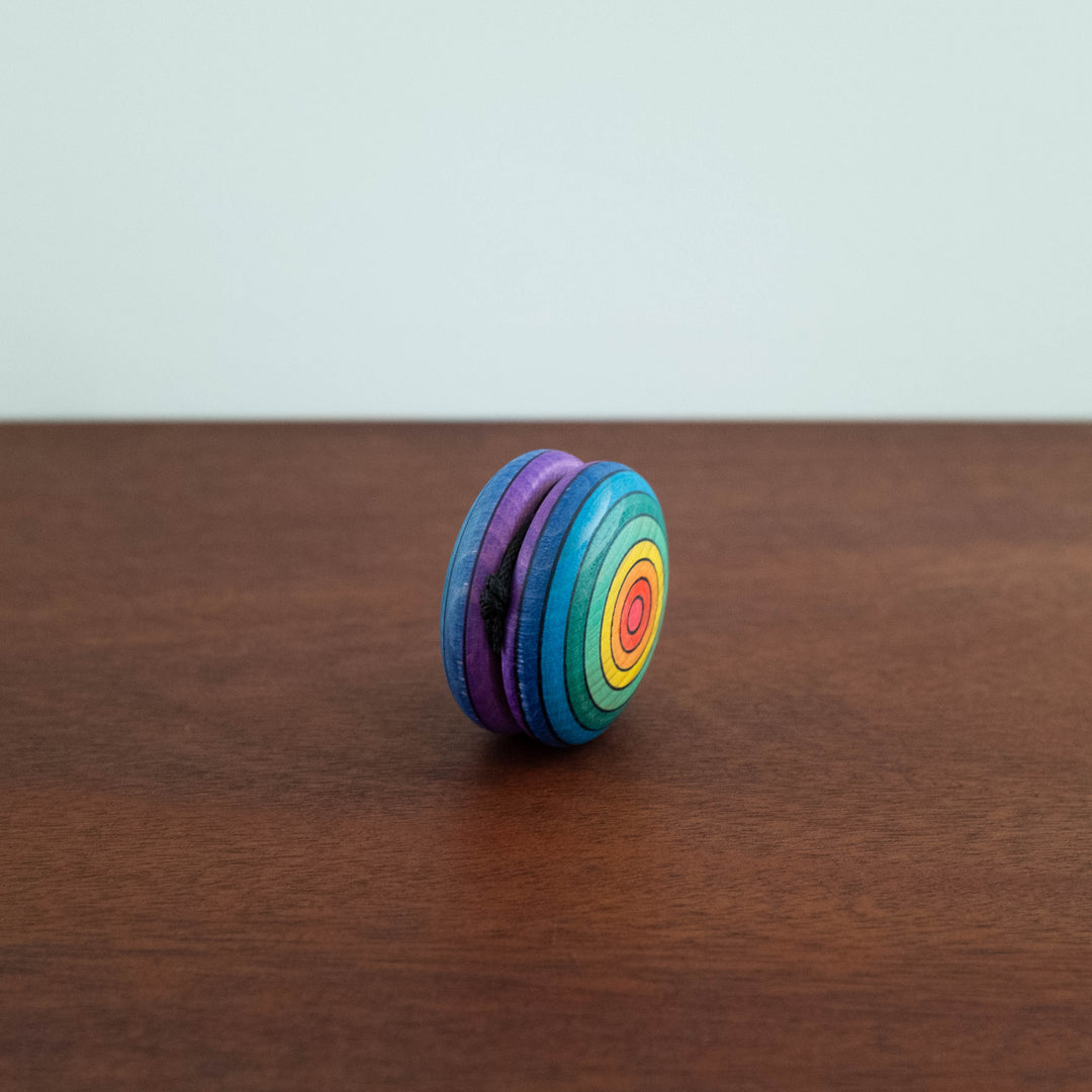 NEW Wooden Rainbow Yo-Yo