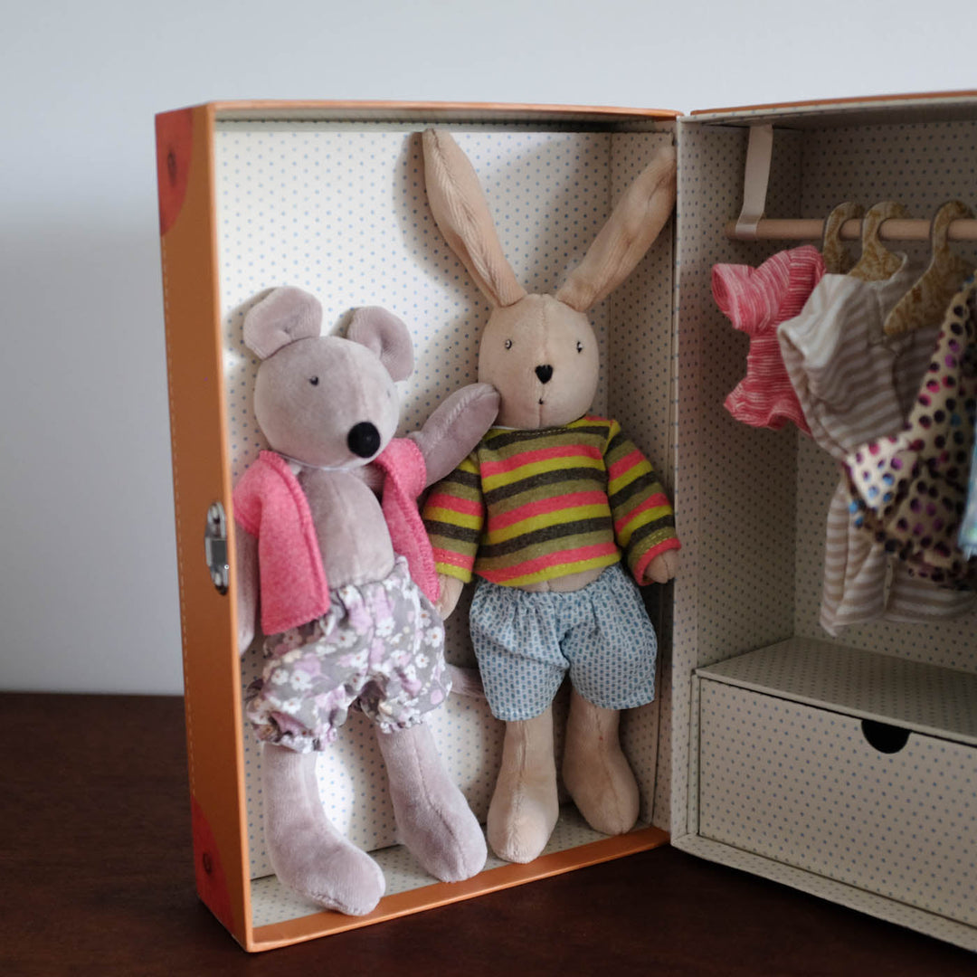 NEW My Little Armoire- La Grande Famille Suitcase Set