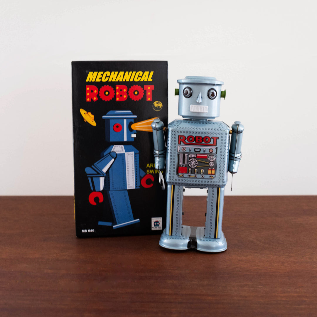 Mechanical Tin Robot Toy