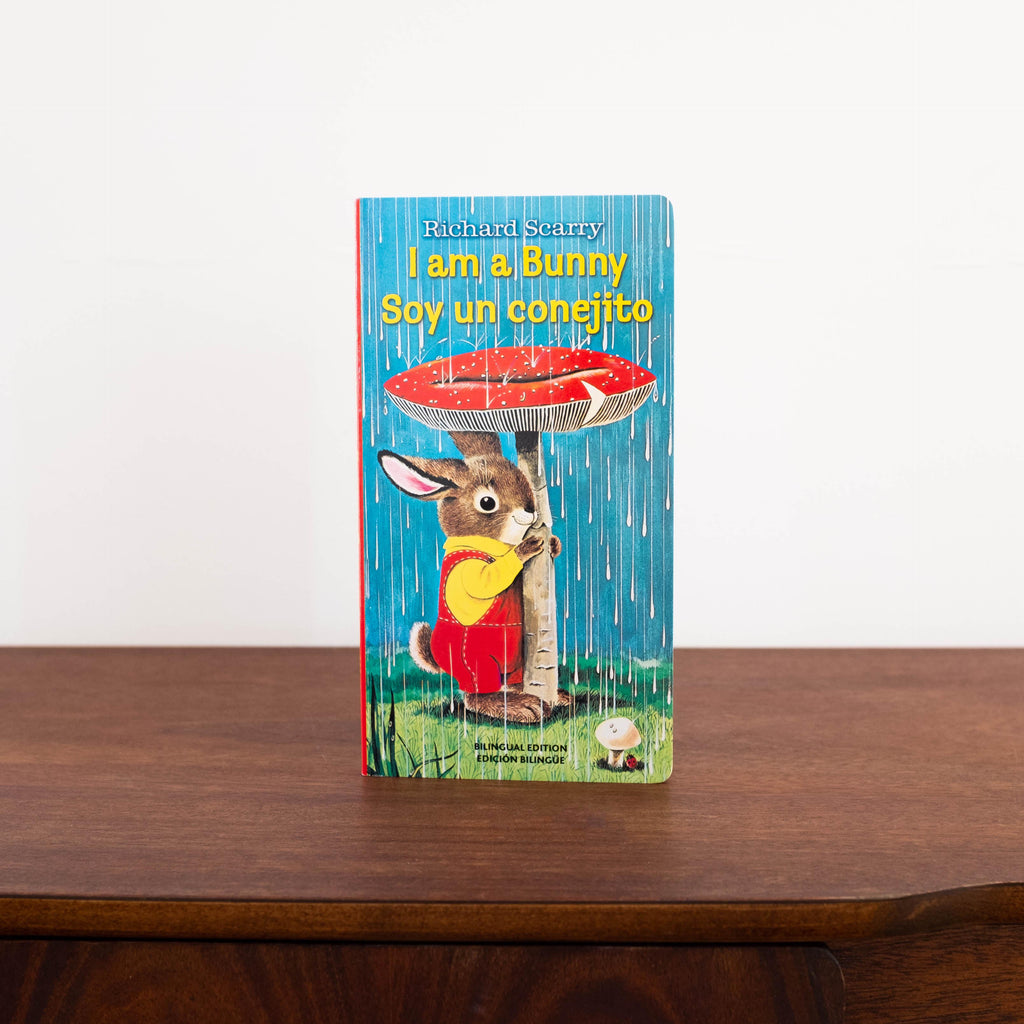 I am a Bunny Bilingual Board Book
