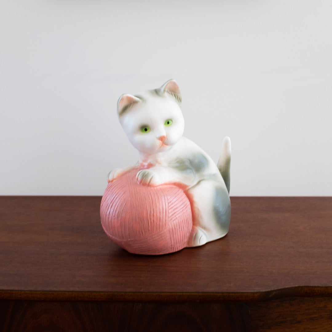 NEW Cat with Pink Wool Night Light Lamp