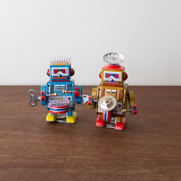 Retro Mini Robot Band Wind Up Toy- Gold