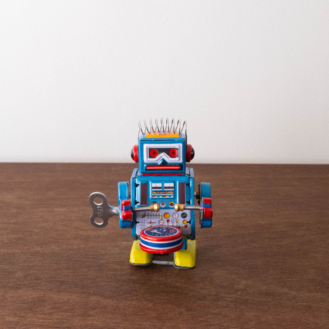 NEW Retro Mini Robot Band Wind Up Toy- Drummer