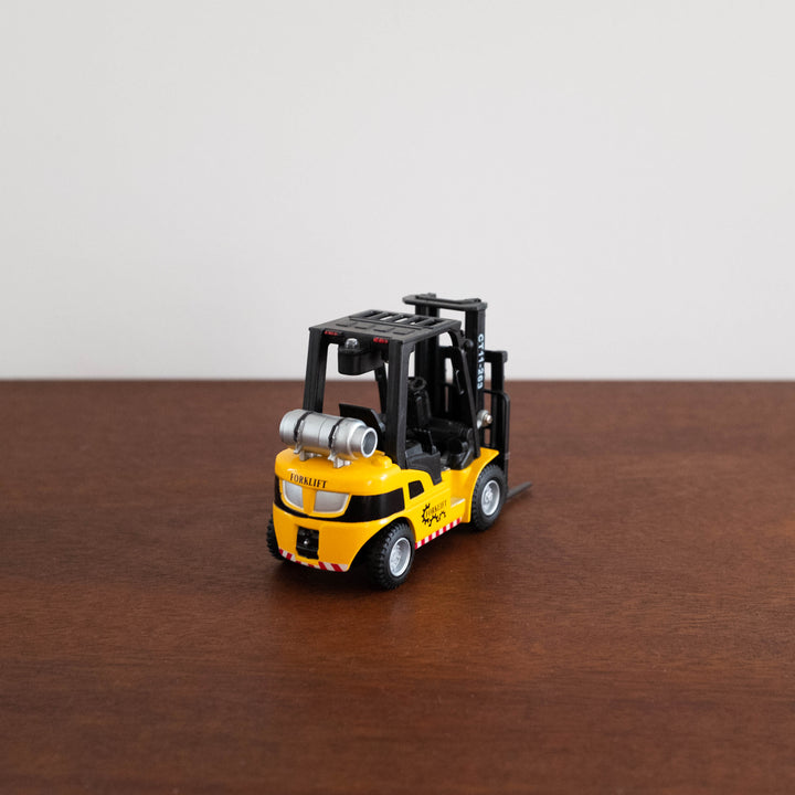 NEW Die Cast Metal Cars: Yellow Forklift