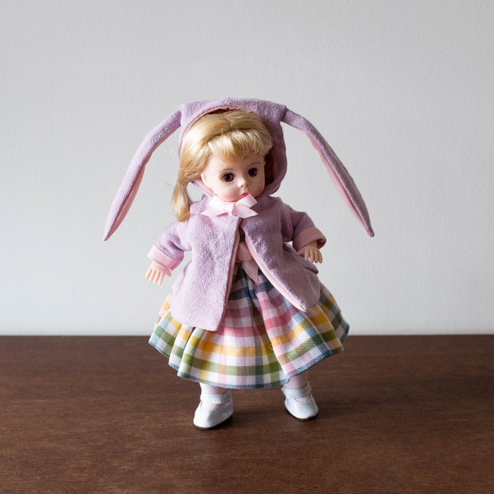 Heirloom Classic Dolls: Bunny