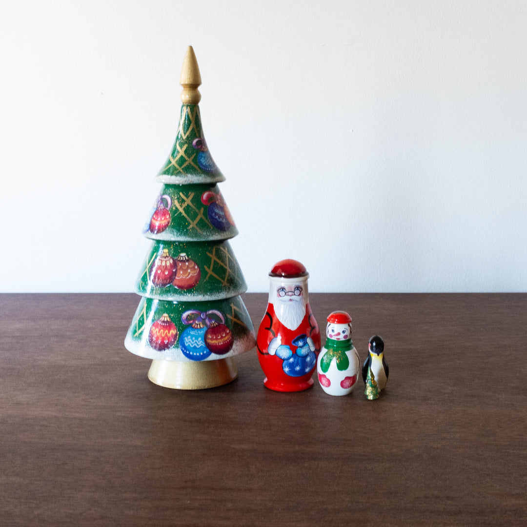 Classic Wooden Russian Nesting Dolls- Christmas Edition 5 pc.