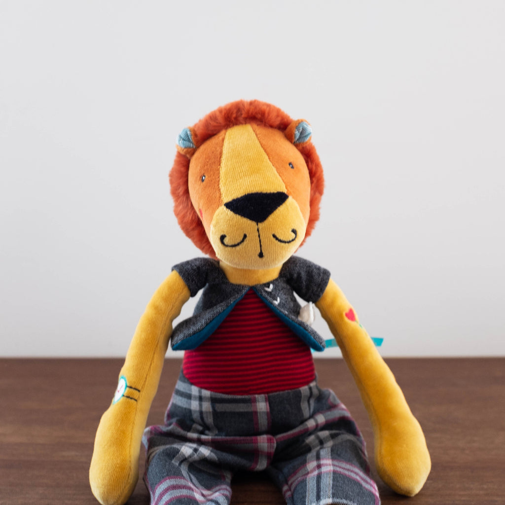 NEW Romeo the Lion Doll