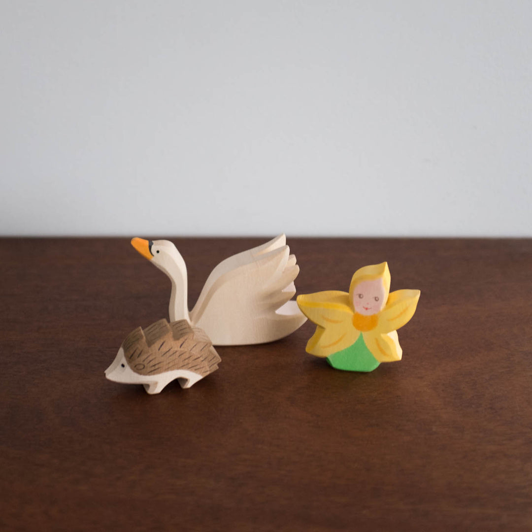 NEW Ostheimer Sunflower Child Toy