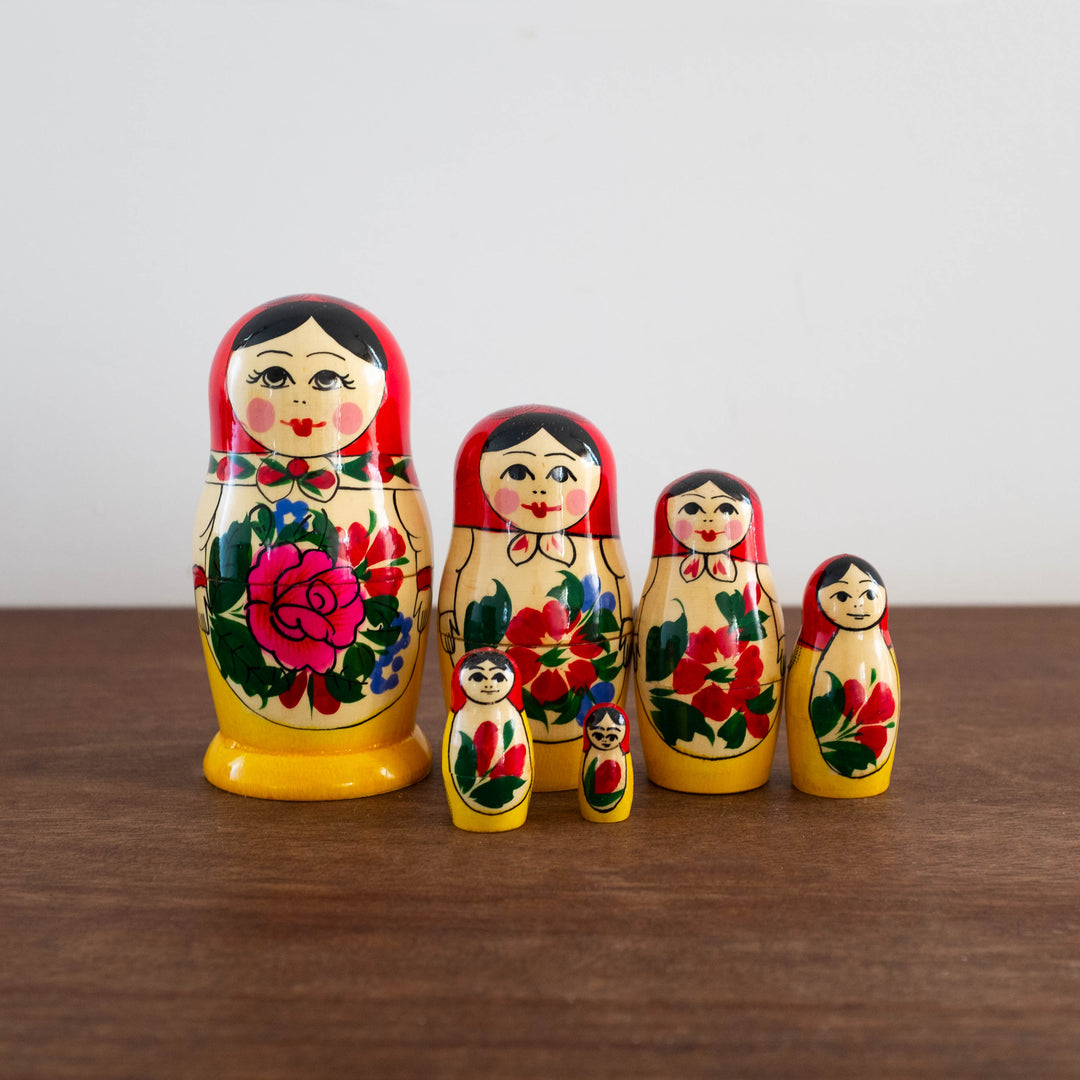 Classic Wooden Russian Nesting Dolls- Semenov Set