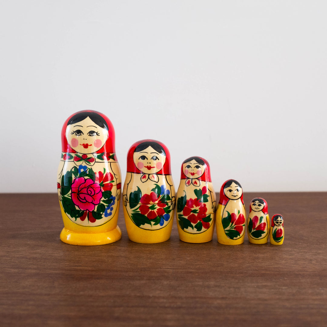 Classic Wooden Russian Nesting Dolls- Semenov Set