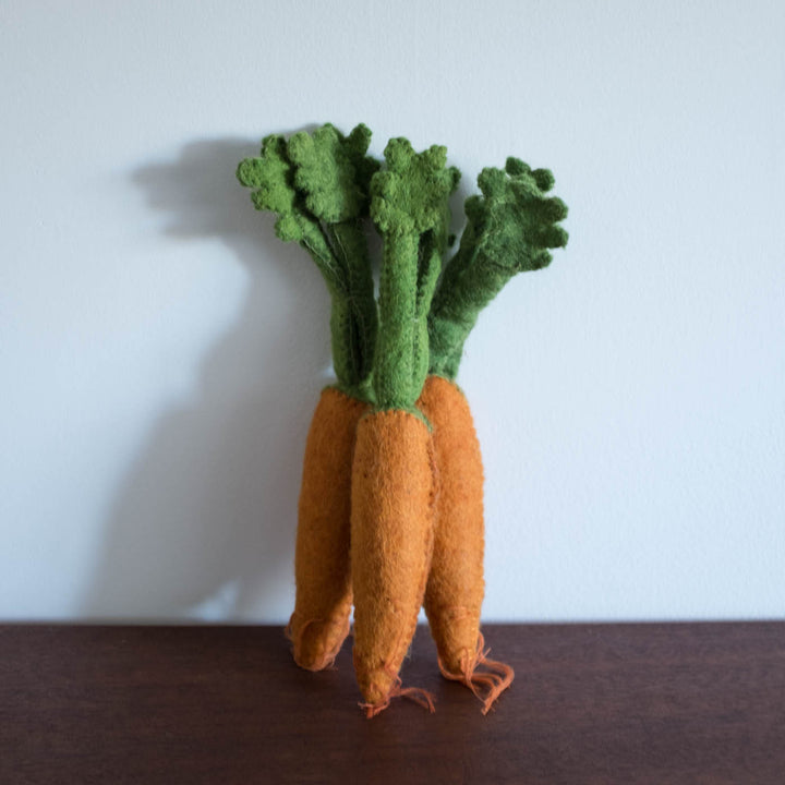 Wool Felt Food Toy: Set of three Carrots