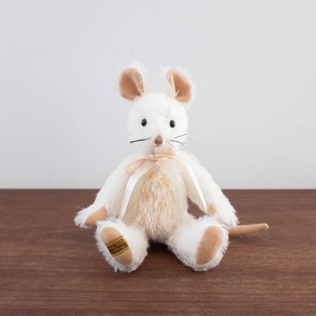 NEW Limited Classic Mabel the Mouse Doll