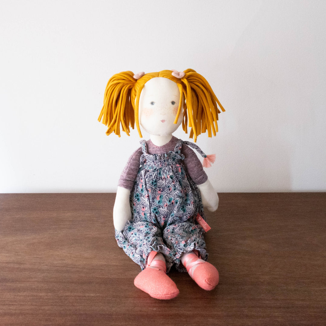 Les Rosalies Violette Rag Doll