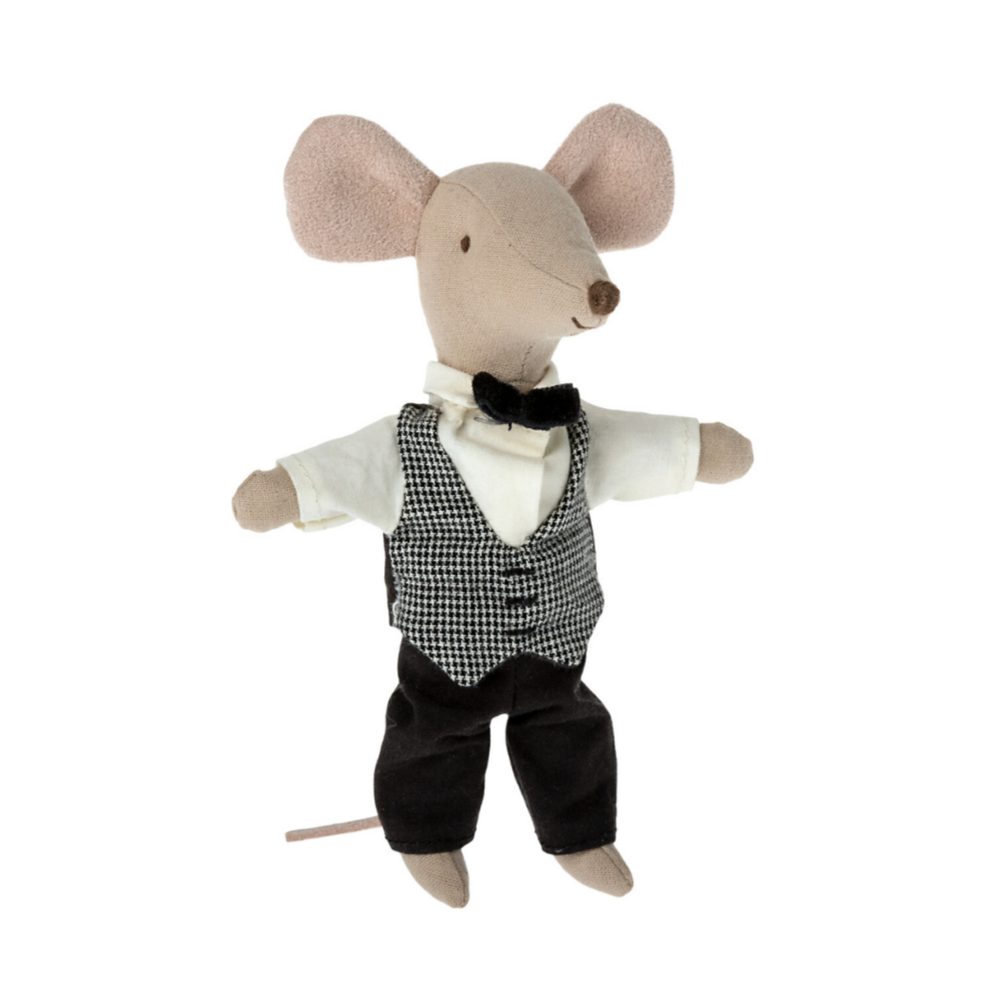Mouse (Big Sister/Brother)- Waiter