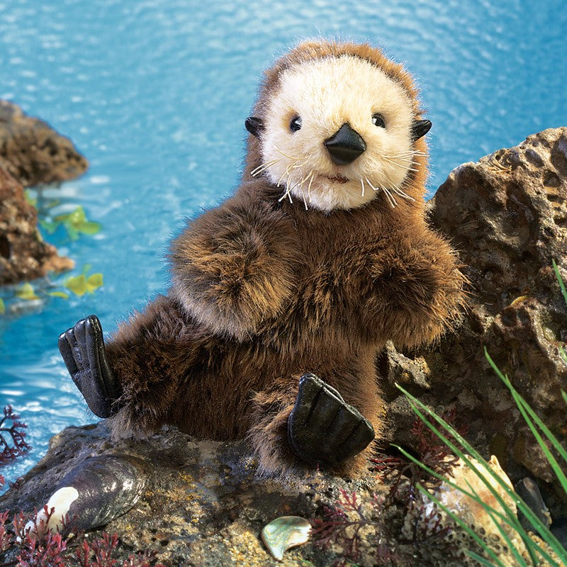 Heirloom Puppets: Otter Baby